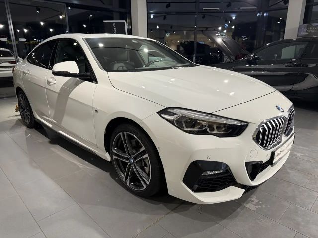 BMW 220 220i Coupé M-Sport