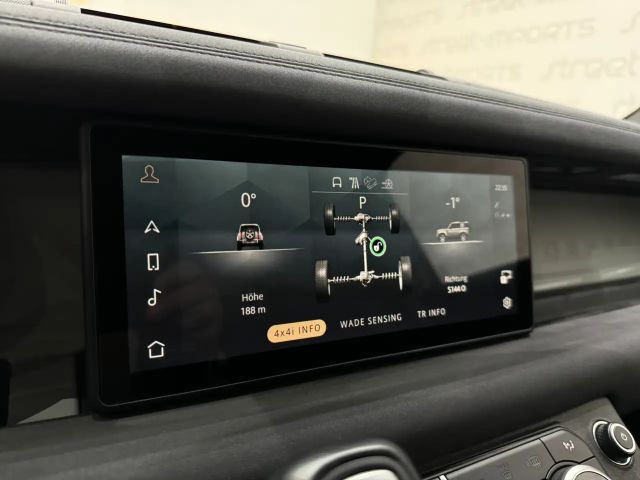 Land Rover Defender AWD D250 SE