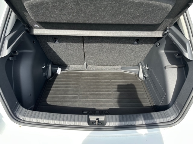 Skoda Fabia FABIA 1.0 MPI 59kW EU6e Essence 5-Gang-Schaltgetr.