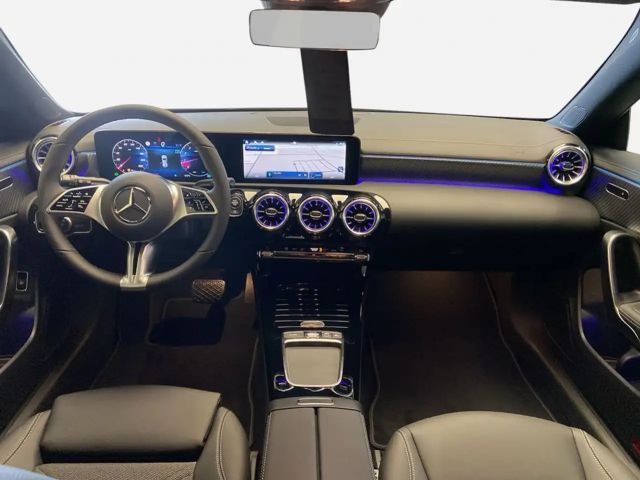 Mercedes-Benz CLA 180 CLA