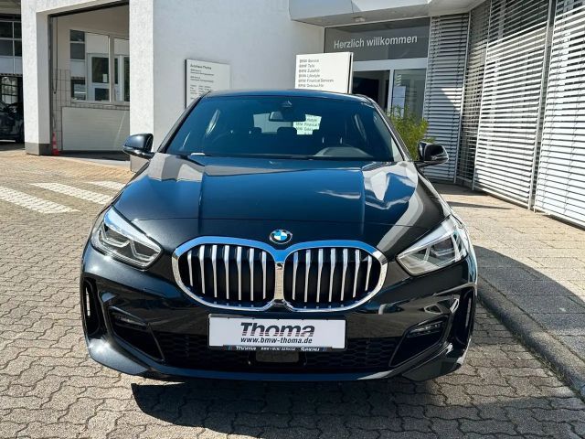 BMW 118 118i M-Sport Sedan