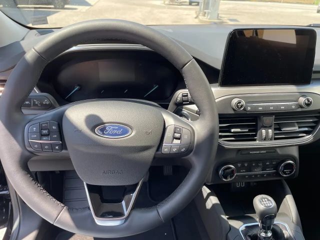 Ford Focus Titanium Wagon