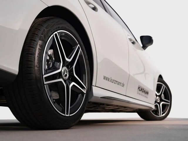 Mercedes-Benz A 200 AMG Line