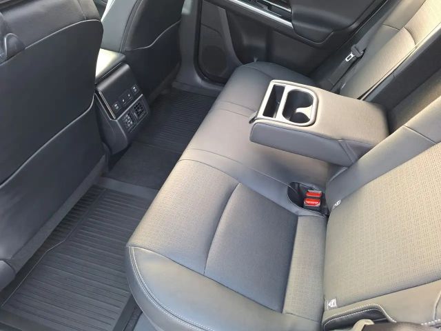 Subaru Solterra 71,4 kWh 150kW Platinum Plus