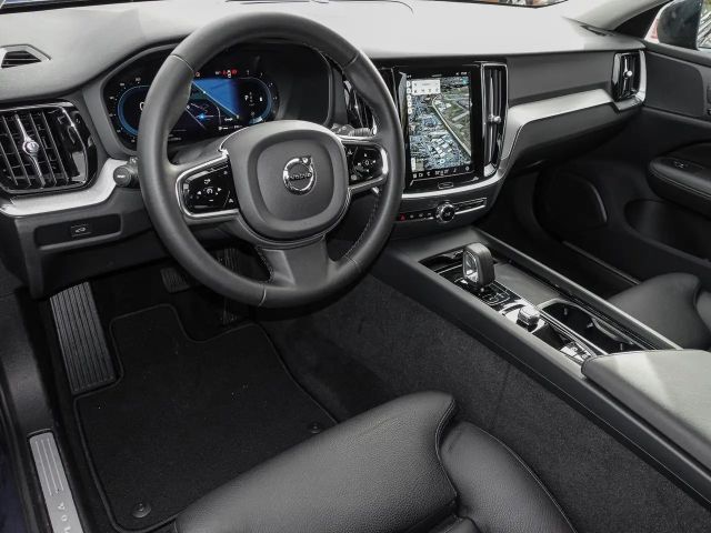 Volvo V60 Cross Country AWD Plus