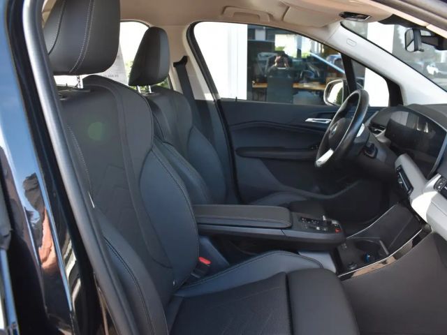 BMW 218 Aut. Navi Leder Sitzhzg LM 17