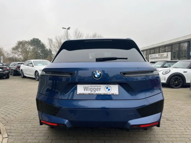 BMW iX xDrive50
