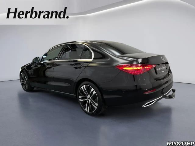 Mercedes-Benz C 200 AVANTGARDE Sedan