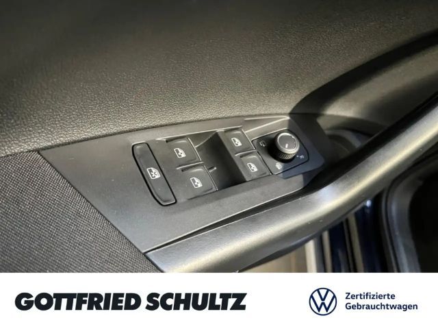 Volkswagen Taigo 1.0 TSI DSG Style