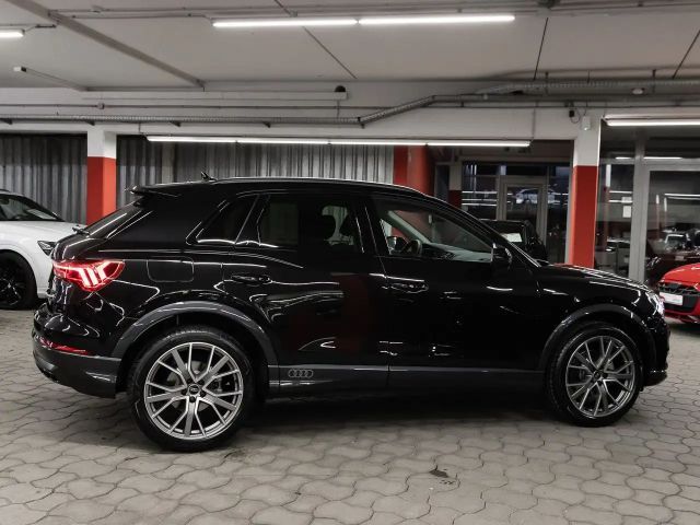 Audi Q3 35 TFSI S-Tronic