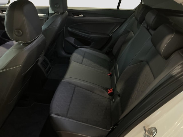 Volkswagen Golf 1.5 eTSI DSG Golf VIII