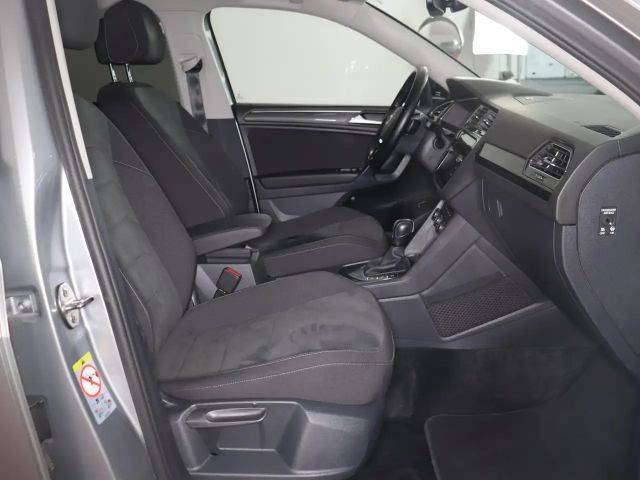 Volkswagen Tiguan Allspace DSG R-Line Style