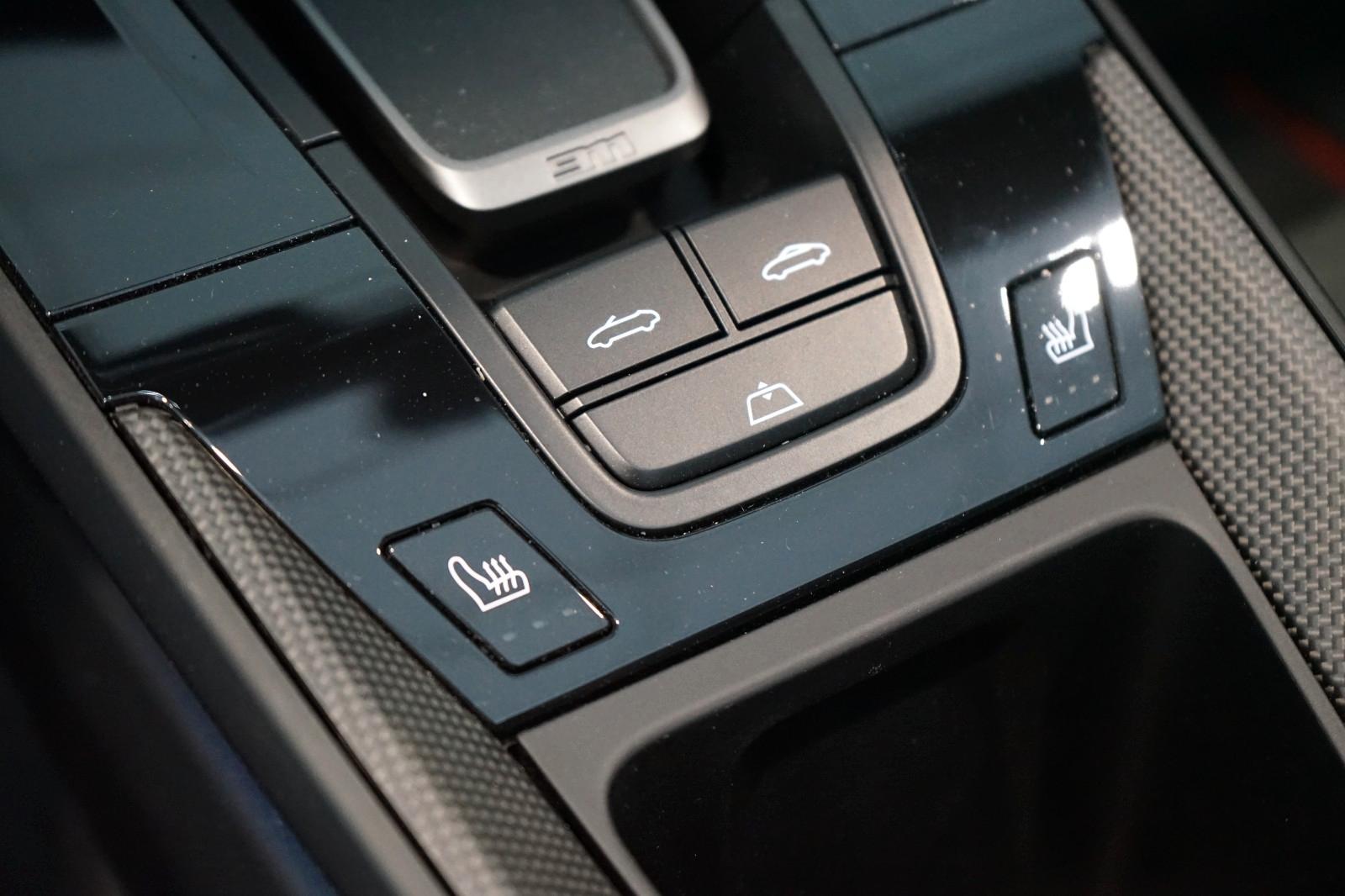 Porsche 911 992 Cabriolet Carrera GTS