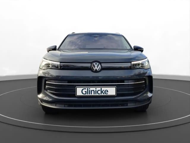 Volkswagen Tiguan IQ.Drive Life