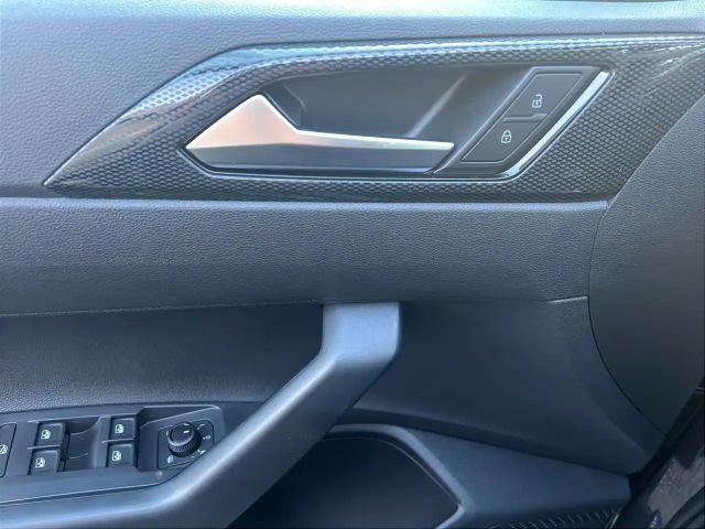 Volkswagen Taigo 1.0 TSI DSG Life