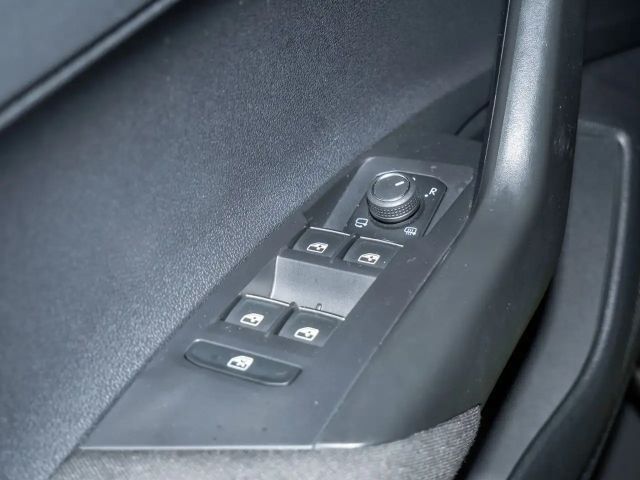 Volkswagen Taigo 1.5 TSI DSG Style