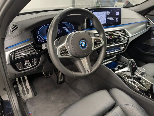 BMW 530 530e M-Sport xDrive