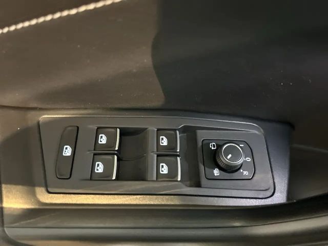 Volkswagen T-Roc DSG R-Line