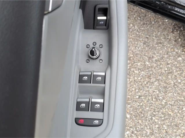 Audi A4 35 TFSI Avant S-Line