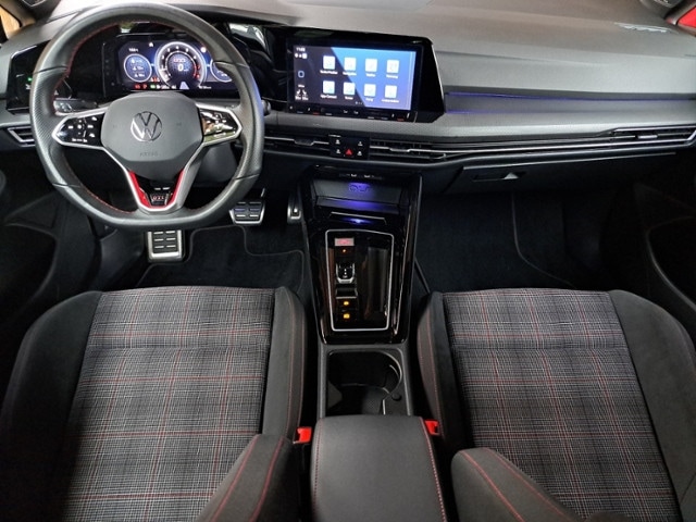 Volkswagen Golf 2.0 TSI DSG GTI