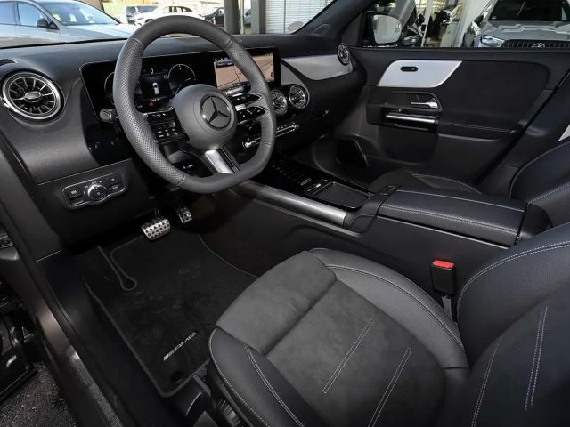 Mercedes-Benz GLA 200 AMG Line