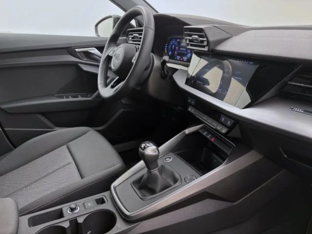 Audi A3 30 TDI Sedan Sportback