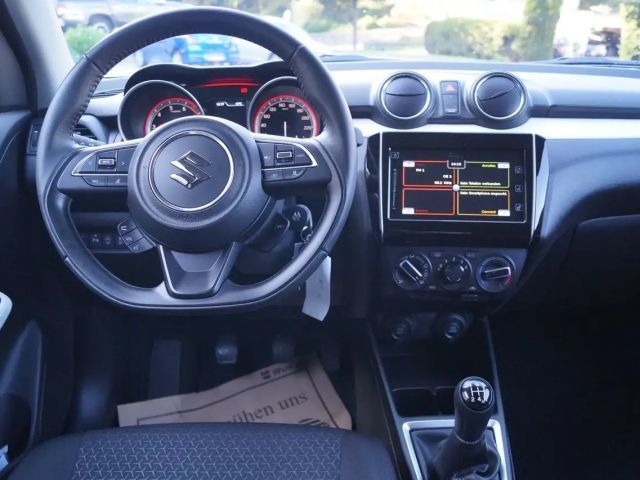 Suzuki Swift 4x2 DualJet Hybrid Shine