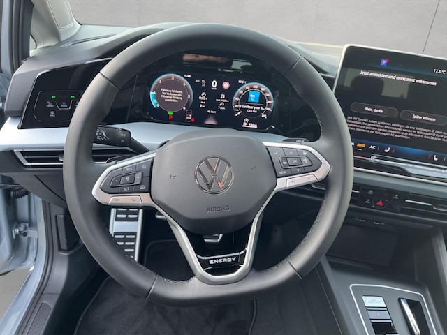 Volkswagen Golf DSG Golf VIII IQ.Drive Variant