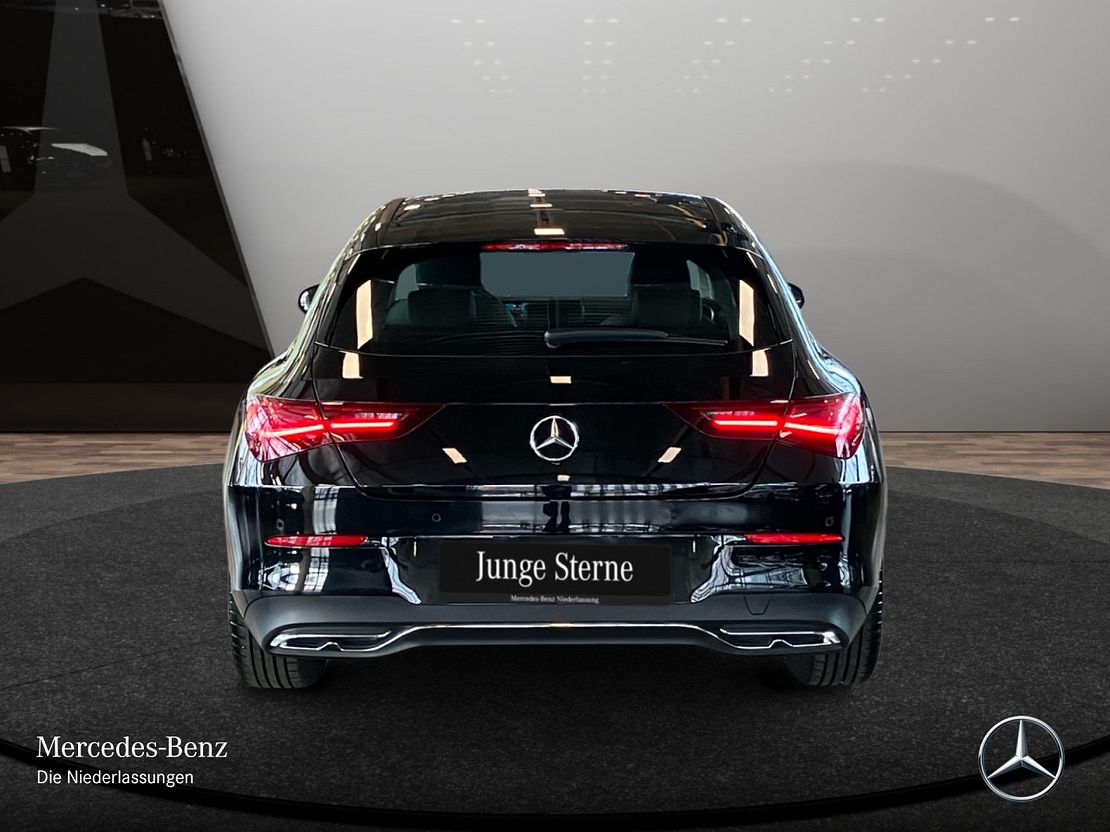 Mercedes-Benz CLA 180 Shooting Brake