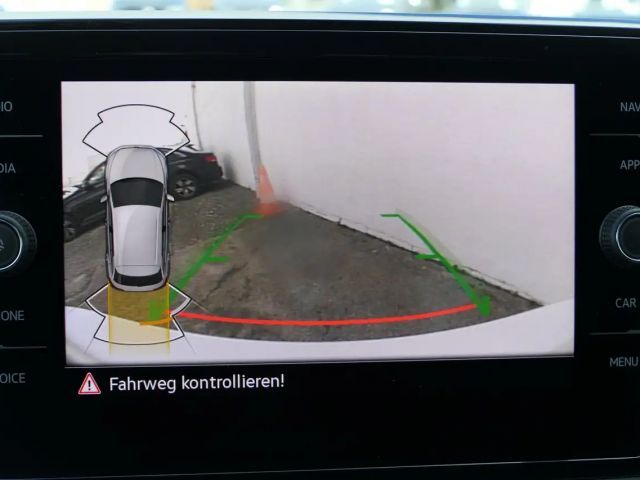 Volkswagen T-Roc Friends TSI