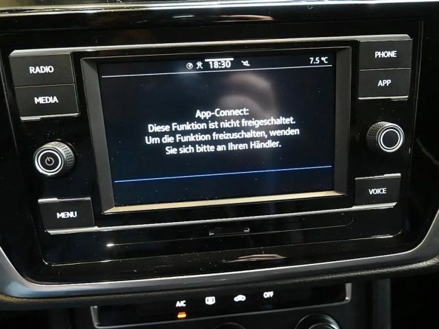 Volkswagen Touran BMT Comfortline DSG