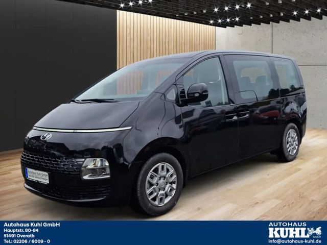Hyundai Staria Trend