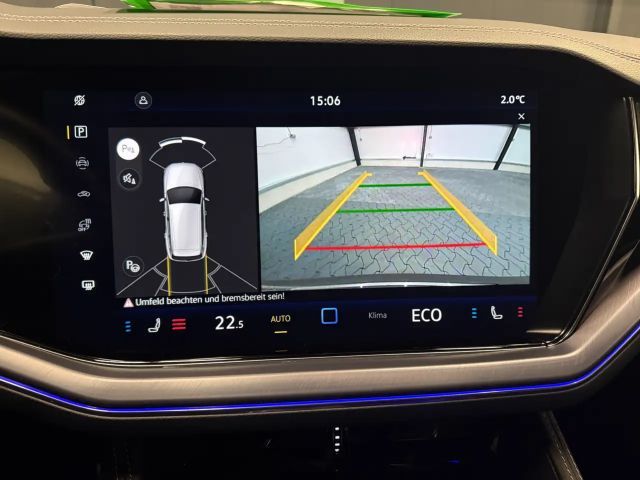 Volkswagen Touareg 4Motion R-Line