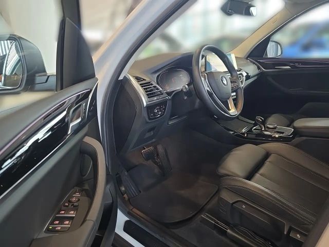 BMW X3 xDrive20i