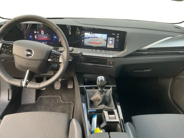 Opel Astra 1.2 Turbo Edition Turbo