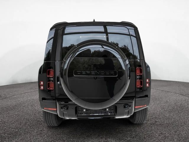Land Rover Defender 90 D250 Dynamic SE