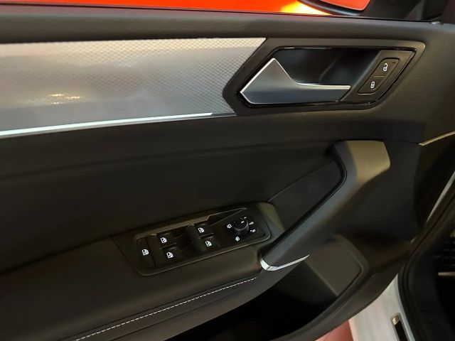 Volkswagen Touran Life