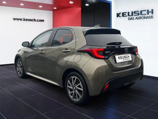 Toyota Yaris Active Hatchback Hybride