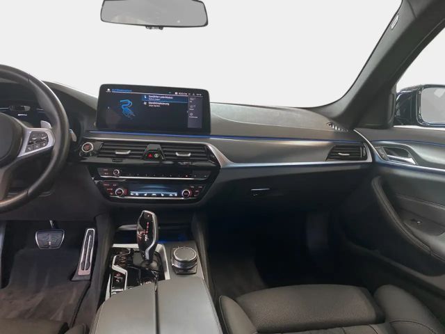 BMW 530 530e Touring