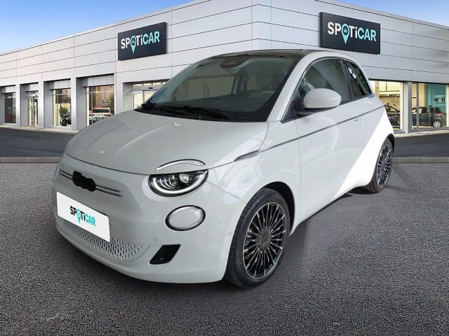 Fiat 500e 42 kWh La Prima