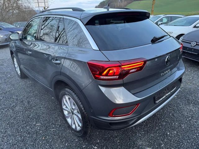 Volkswagen T-Roc 1.5 TSI DSG Life