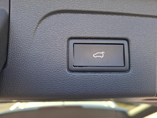 Volkswagen Touran 2.0 TDI R-Line