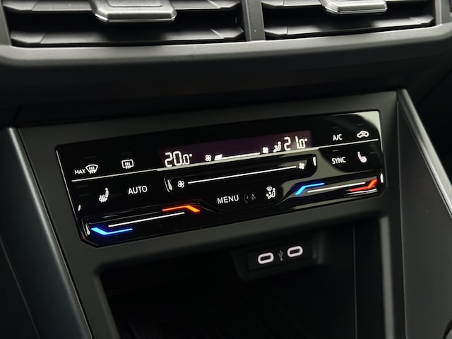 Volkswagen Taigo 1.0 TSI DSG R-Line