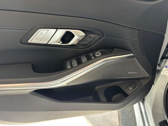 BMW 320 320d M-Sport Touring xDrive