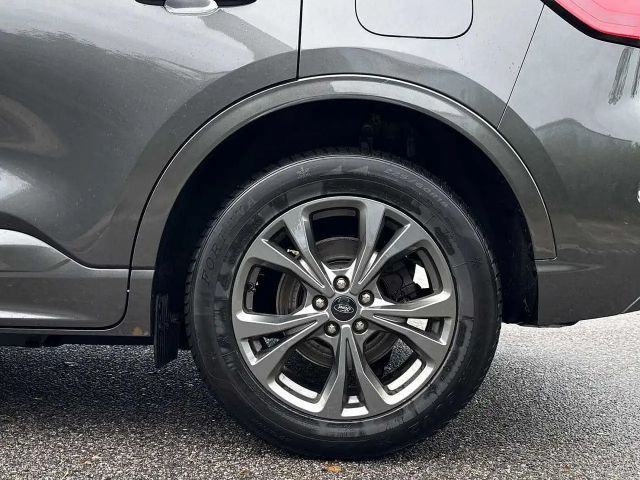 Ford Kuga Plug in Hybrid ST Line X