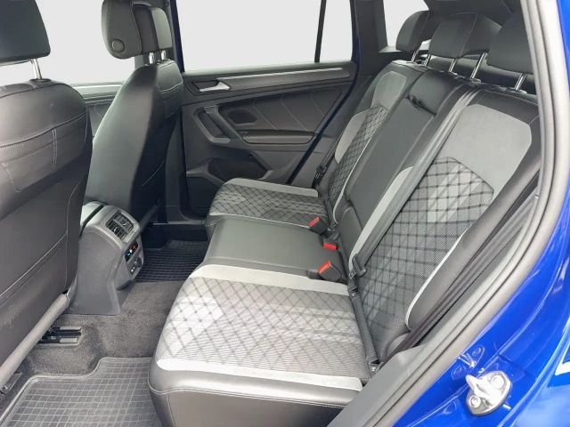 Volkswagen Tiguan 4Motion DSG R-Line