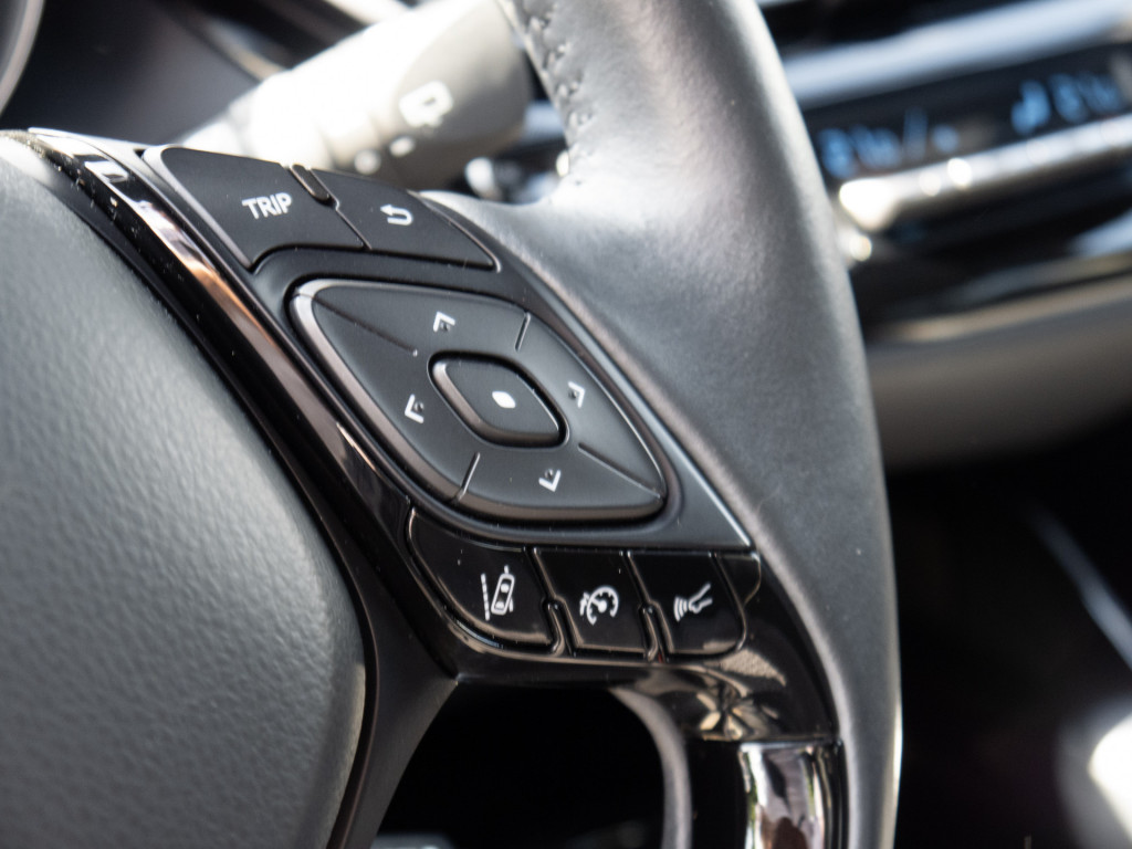 Toyota C-HR 5-deurs Basis