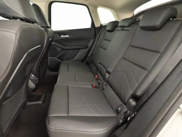 BMW 218 218d Active Tourer Sedan