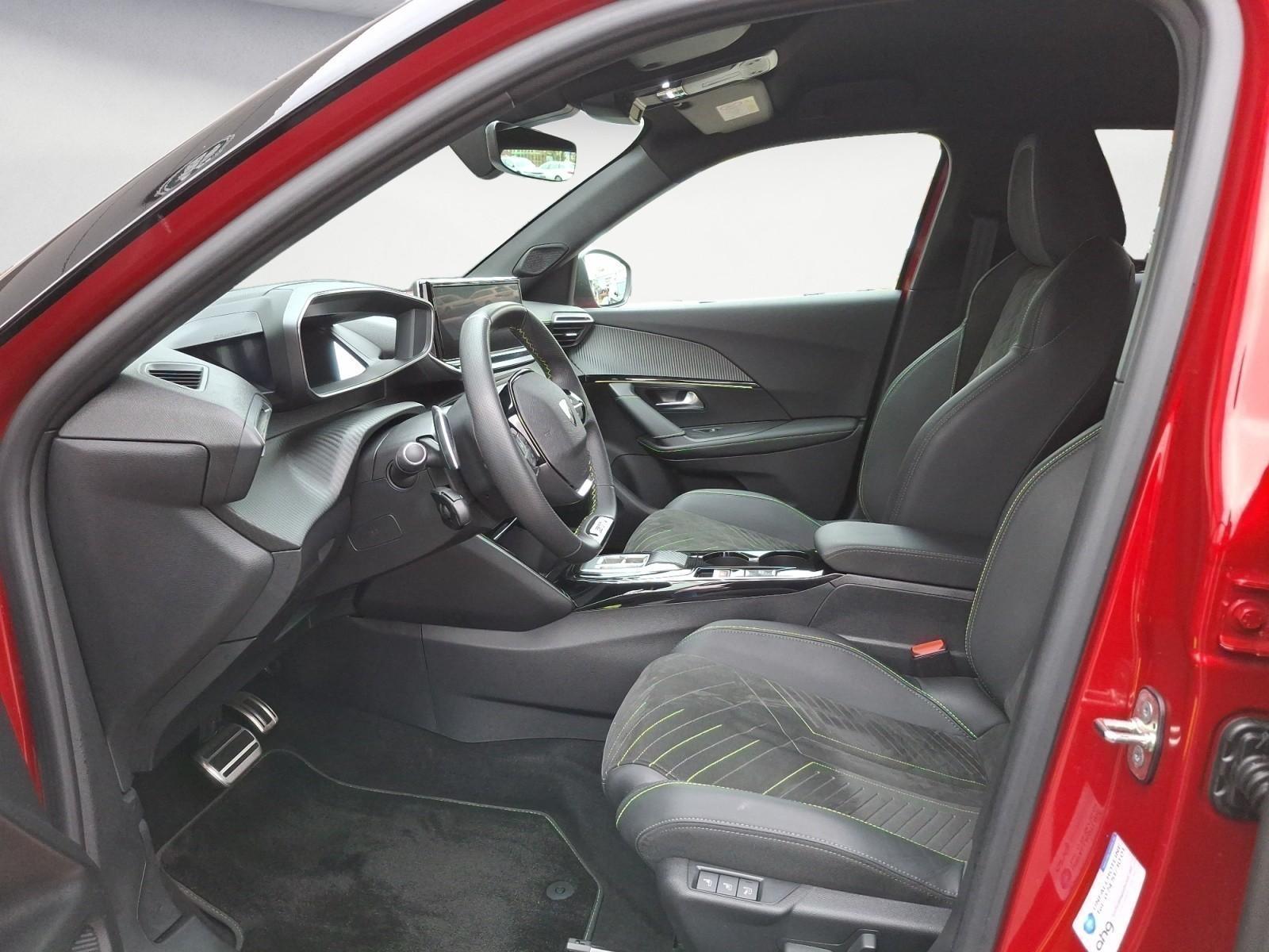 Peugeot 2008 EAT8 GT-Line PureTech