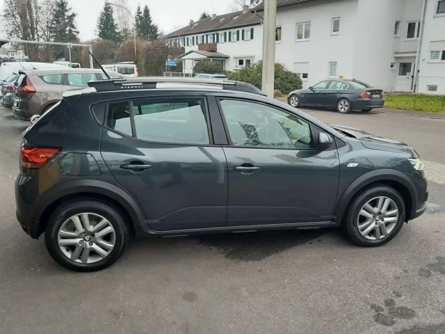Dacia Sandero Comfort Stepway TCe 90